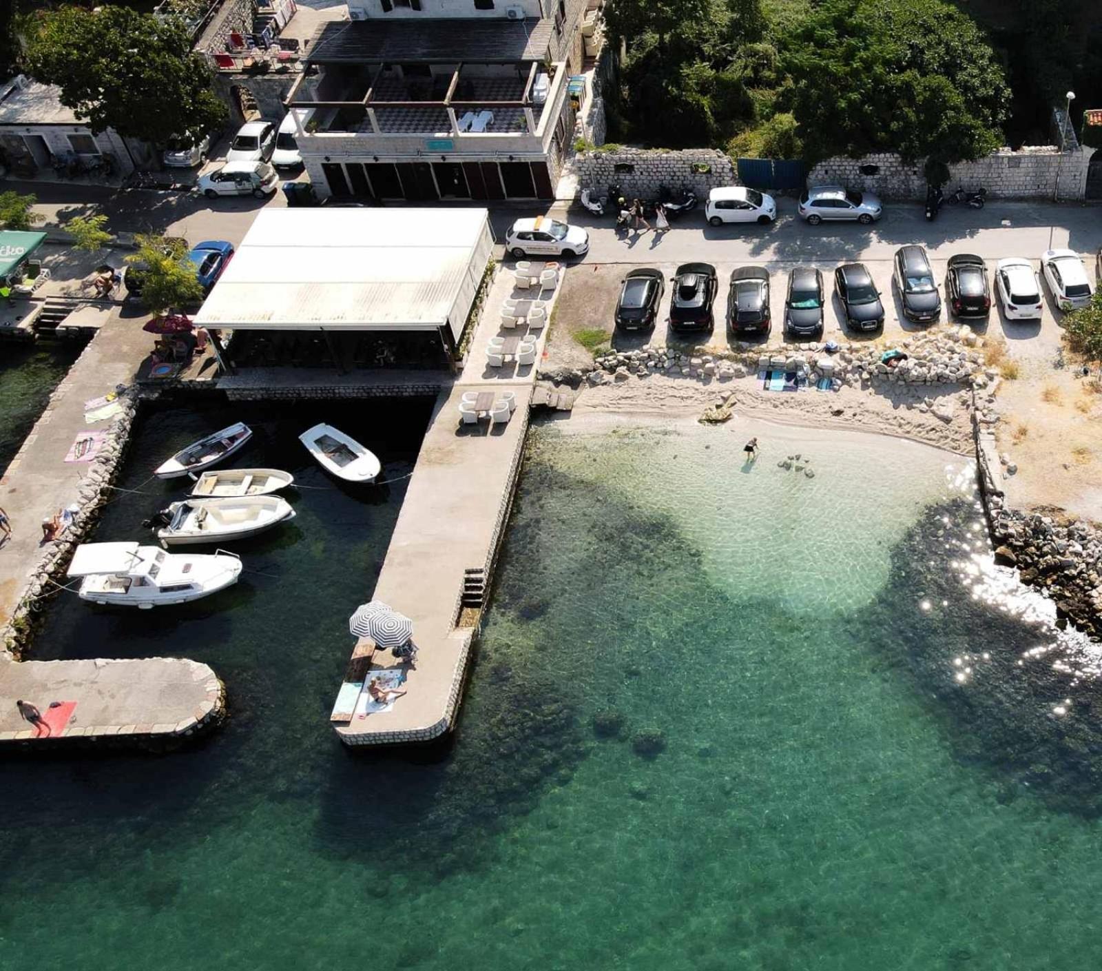 Apartments Barba Kotor Exterior photo